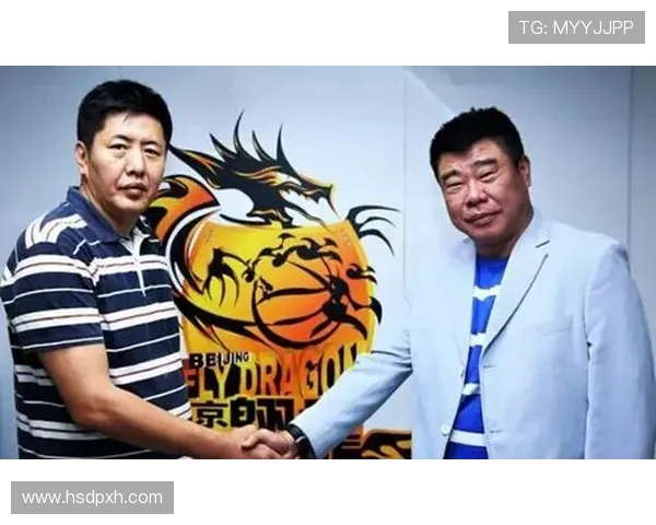 邓嘉杰绝杀助红狮闯入四轮